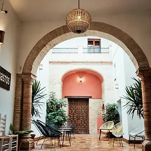 Guest house Frenteabastos Cafe &, Carmona (Seville)