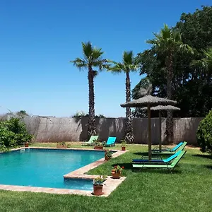 Farm stay Cortijo Santa Clara, Carmona (Seville)